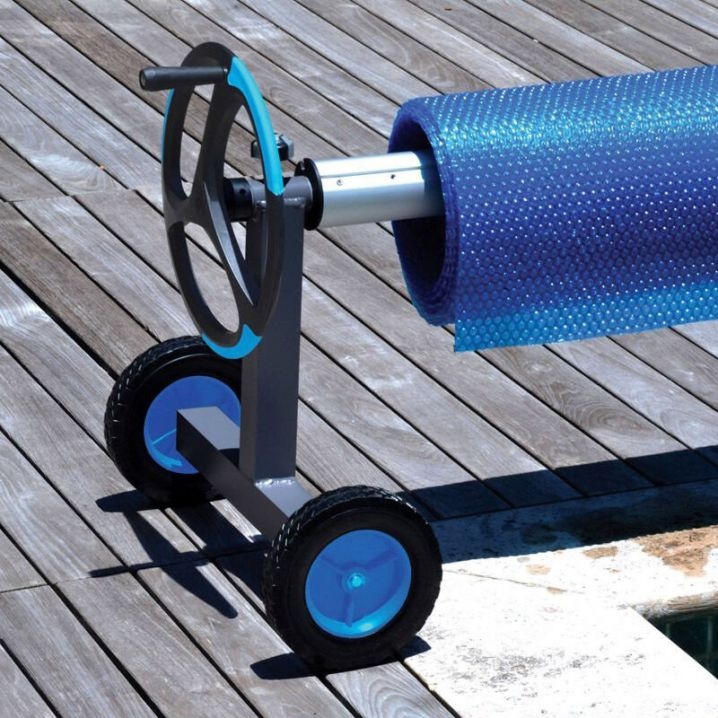 Солярная пленка для бассейна